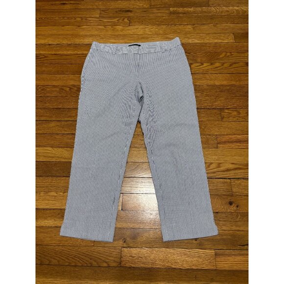 Talbots Womens Signature Cropped Pants Size 8 Blue White Striped Seersucker - Picture 1 of 6